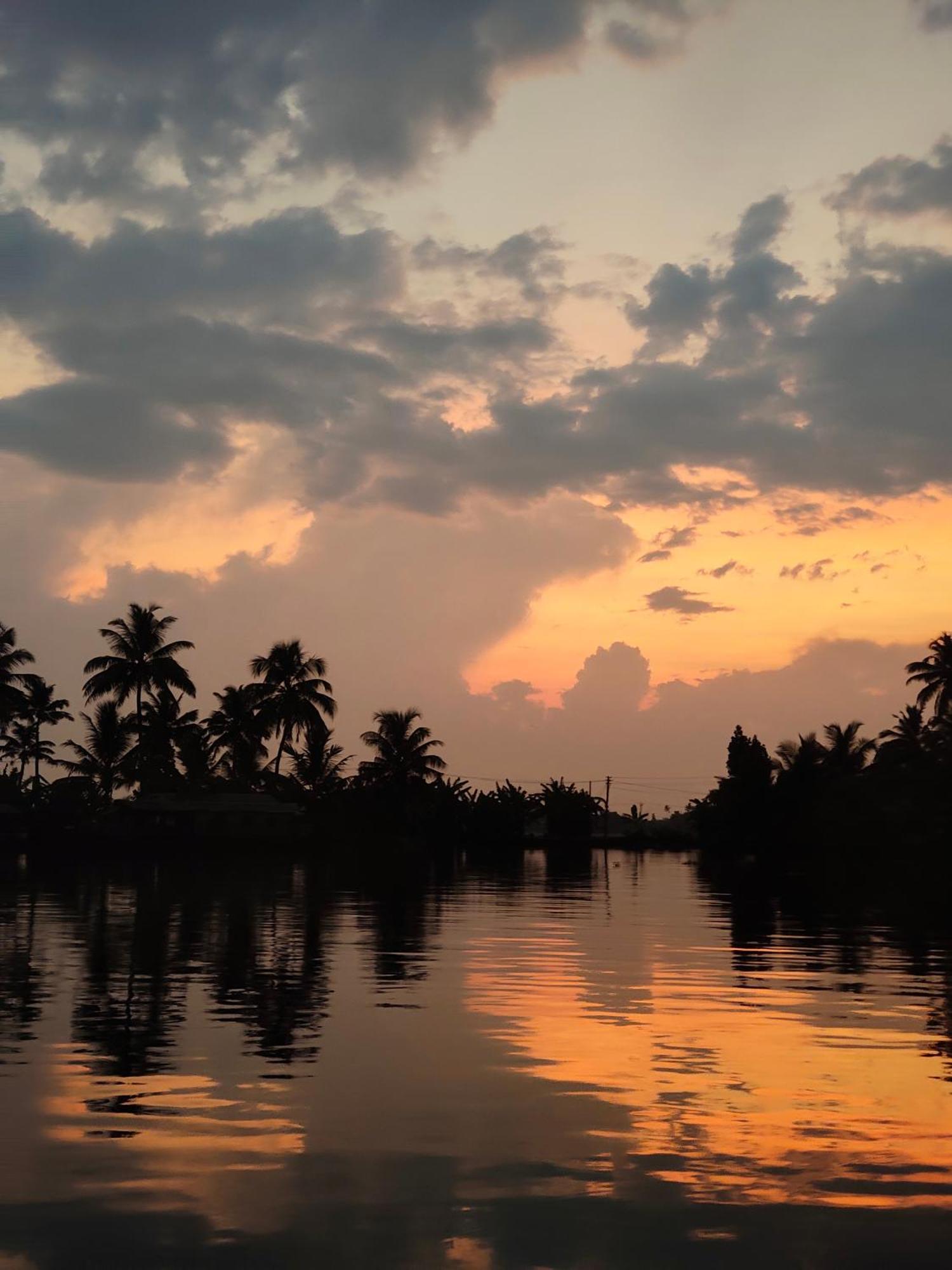 Jeehaa Homestay Alappuzha 外观 照片
